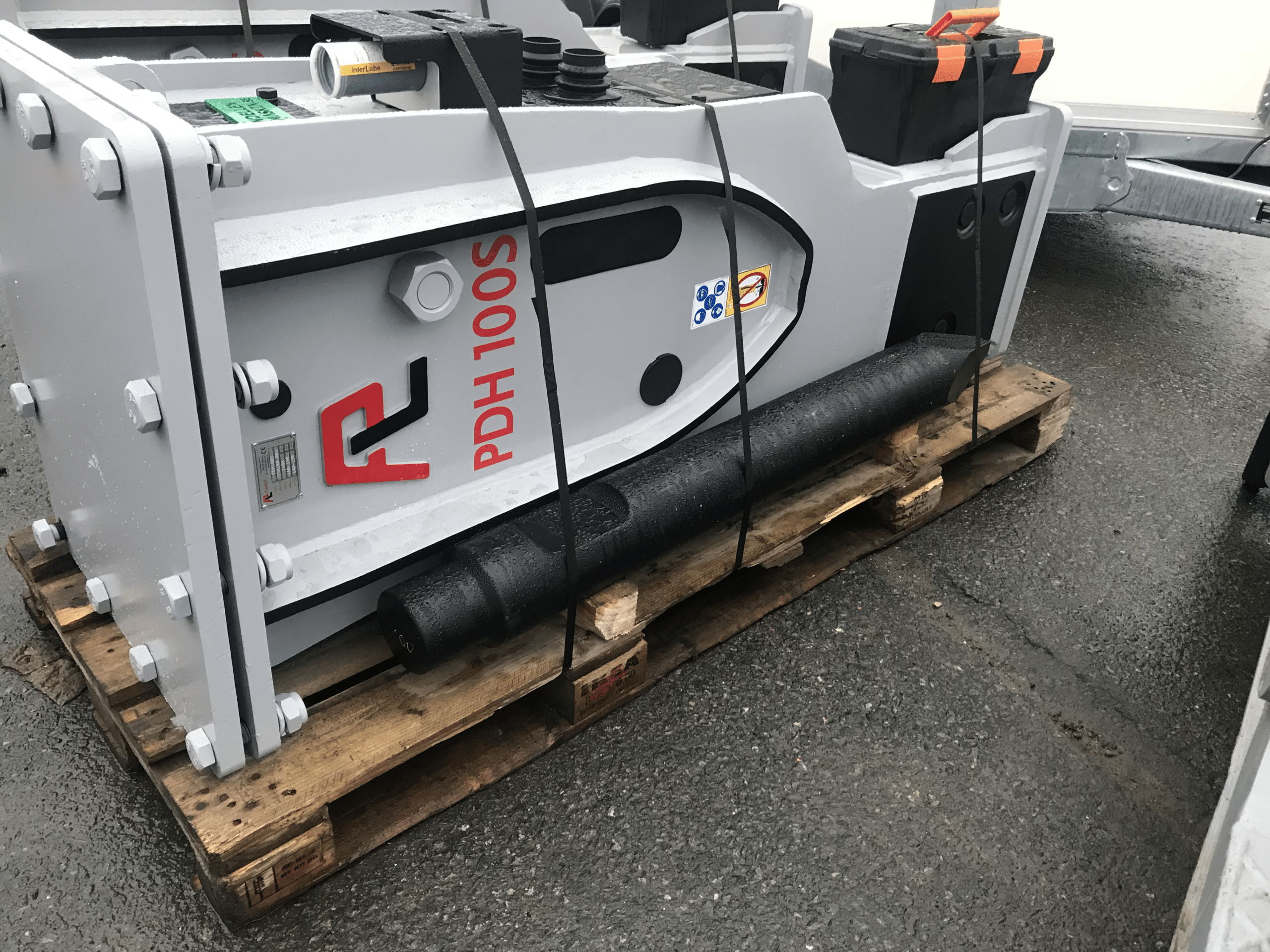 Pladdet hydraulhammare PDH100X automatsmörjning