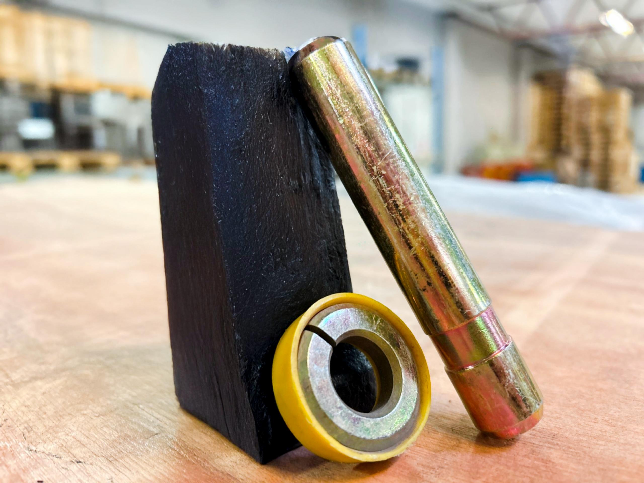 Låspinne och låsring CAT J250 SHR