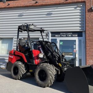 Neomach Nova x30 minilastare utan hytt med comfort och transportpaket