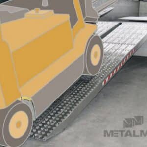 Aluminiumramp 11,9 ton/par 4 m Std utan kant M120S/5/40 AL