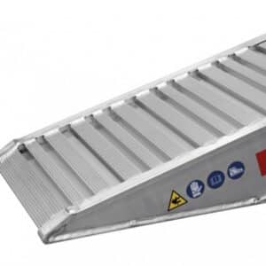 Aluminiumramp 4 ton/par 4,5 m Std utan kant M150/45